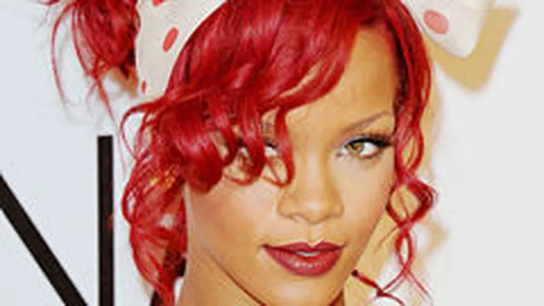 Cat va primi Rihanna pentru a porni instalatia de Craciun dintr-un centru comercial