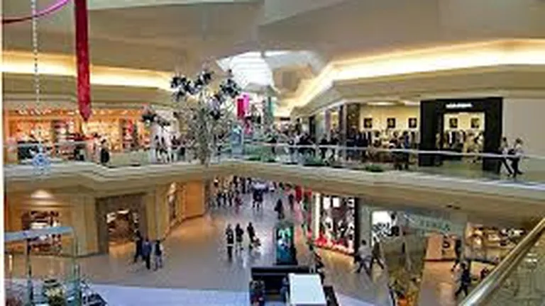 Cum s-au pregatit mall-urile bucurestene pentru Black Friday