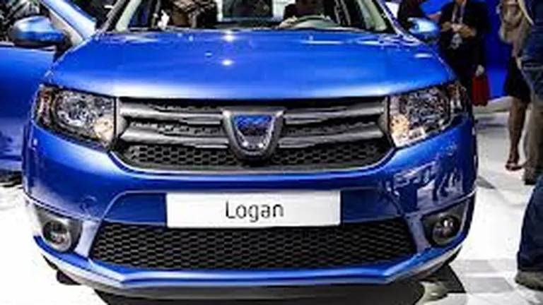 Dacia a anuntat noul contract cu MAI in timpul paradei de Ziua Nationala