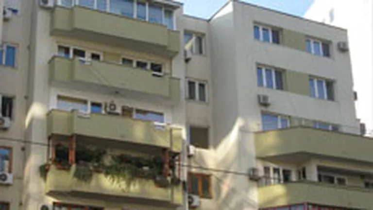 Pretul mediu al apartamentelor a scazut in 2012 pana la 1.000 euro/mp