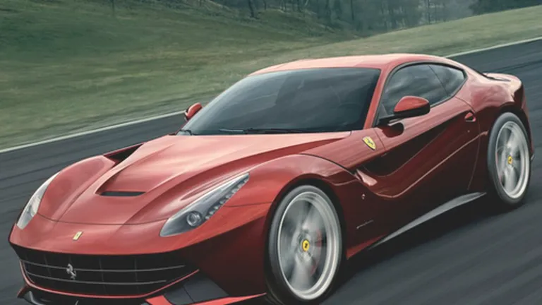 Ferrari F 12, in Romania. Cum arata cea mai puternica masina italiana (Foto&Video)