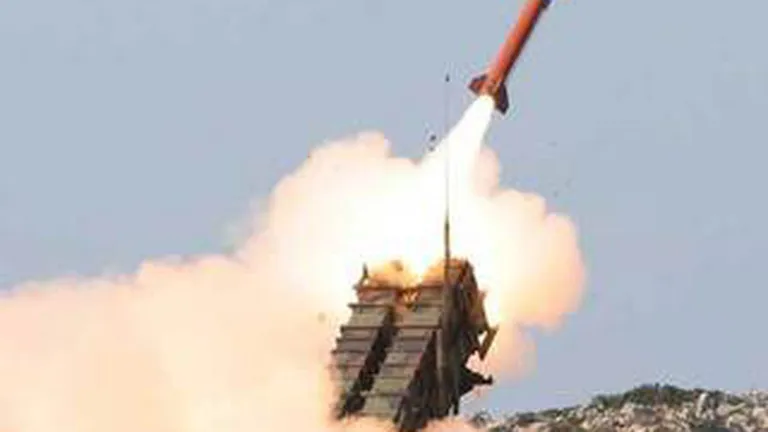 Japonia si SUA instaleaza un radar pe traiectoria rachetelor nord-coreene