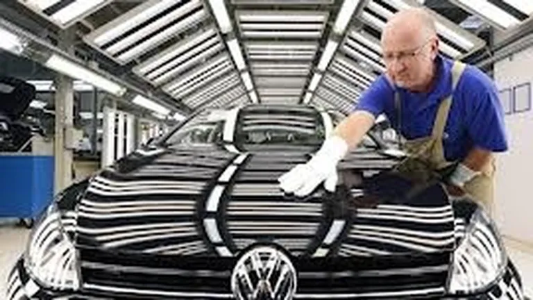 Volkswagen va majora salariile a 100.000 de angajati din Germania