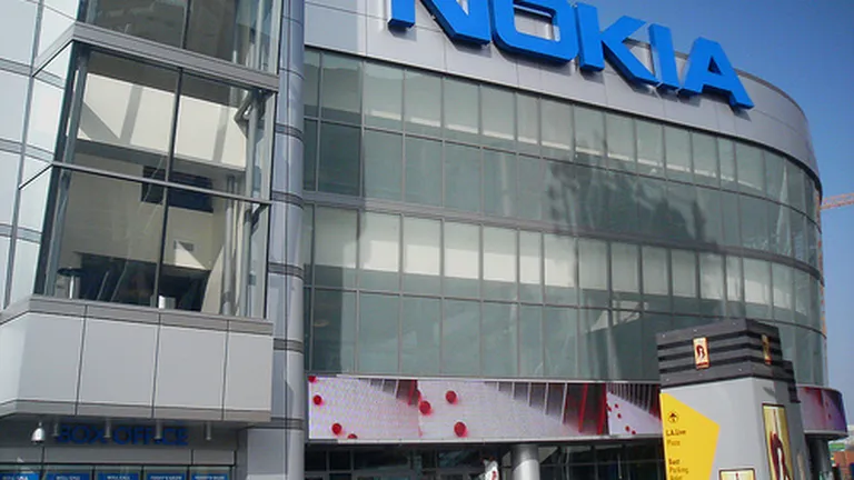Microsoft, in discutii cu Nokia pentru preluarea diviziei de telefoane mobile
