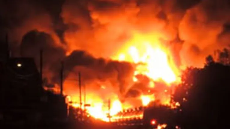 Tragedie in Canada: Cel putin 80 de oameni sunt dati disparuti dupa explozia unui tren de marfa