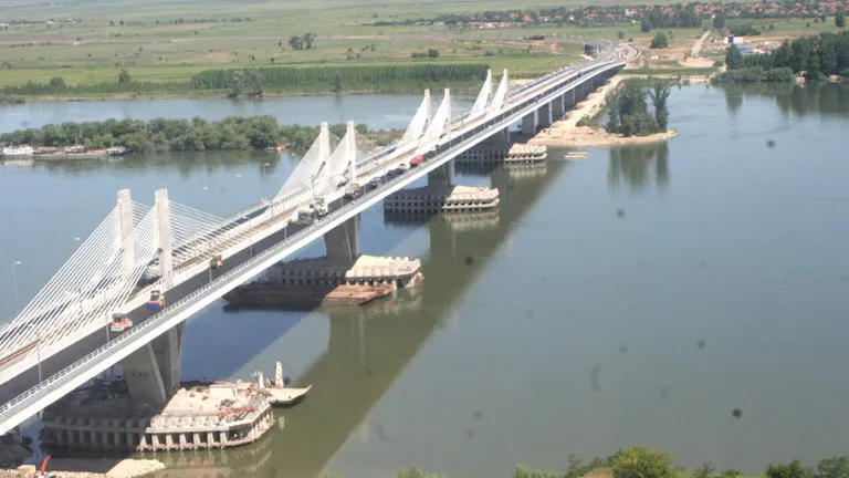 A aparut prima groapa de pe noul pod peste Dunare Vidin-Calafat