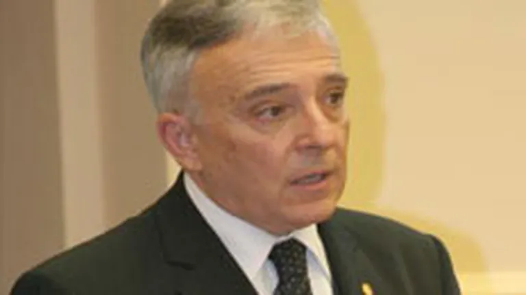Isarescu: Romania are nevoie de dublarea cresterii economice