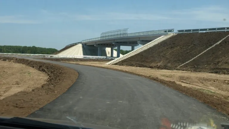 Primul tronson al Autostrazii Lugoj – Deva, inaugurat cu 9 luni intarziere