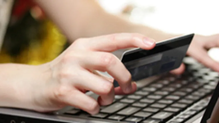 Piata de plati online cu cardul ar putea creste cu peste 20% in 2014