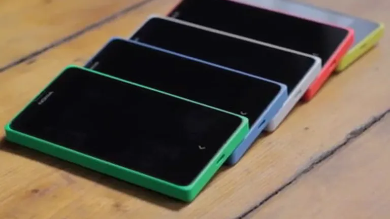 Nokia a lansat primele telefoane cu Android (Video)