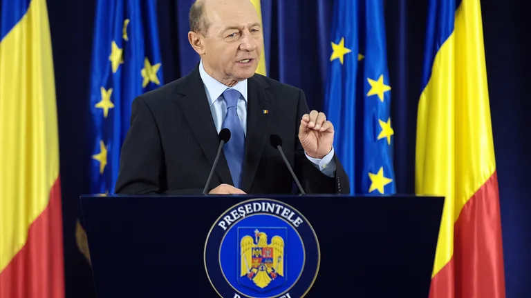 Basescu: Semnez Scrisoarea cu FMI daca in ea nu apar cresterea taxei la combustibil si „electorata”