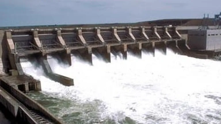 Hidroelectrica incearca sa vanda 22 de microhidrocentrale