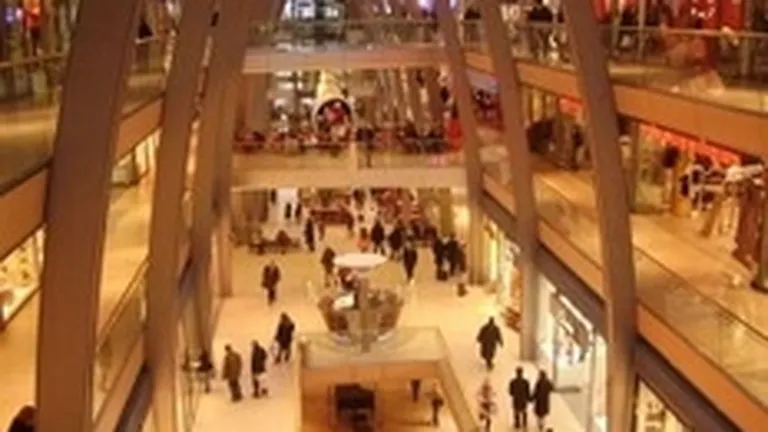 Immpuls: Mai mult de o treime din mall-urile din Romania trebuie innoite