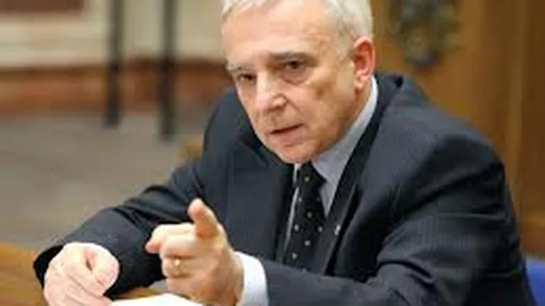 Isarescu: Romania se poate sustine in conditiile actuale fara un acord cu FMI
