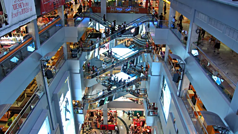 Mall-urile din Romania au imbatranit. 40% dintre ele au nevoie de face-lift