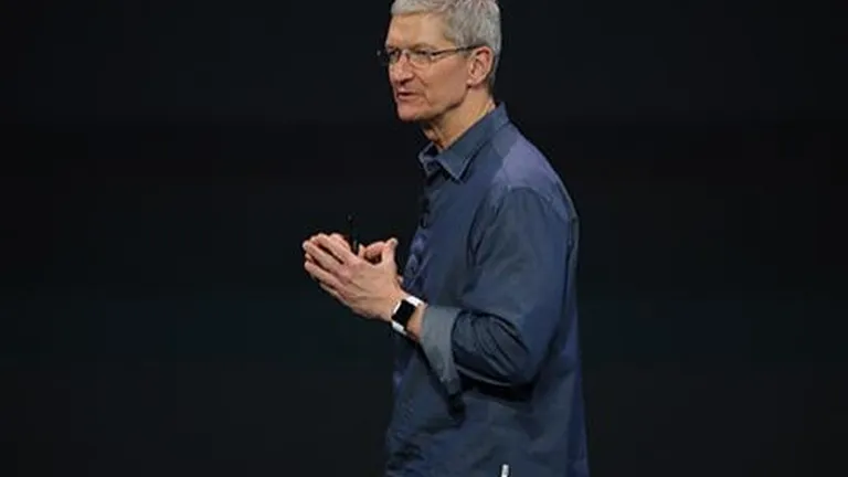 Apple a lansat marti 2 telefoane, ceas si plata pe mobil (Foto)