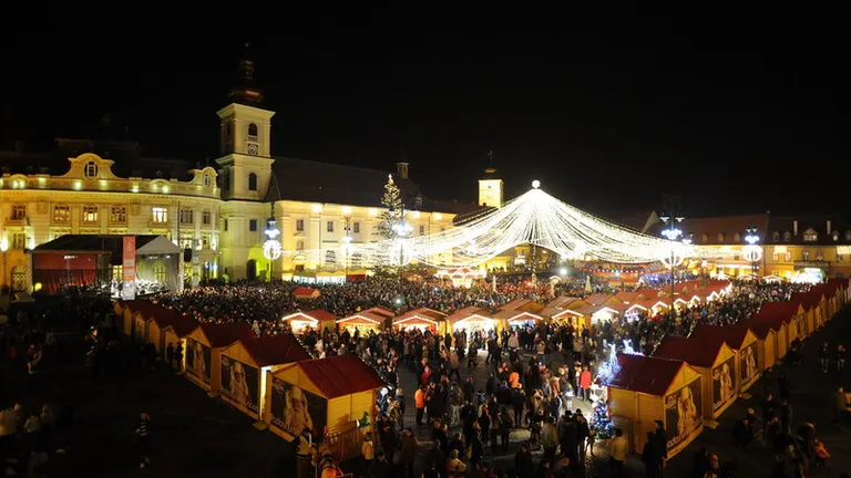 S-a deschis targul de Craciun din Sibiu: 5 oferte de cazare