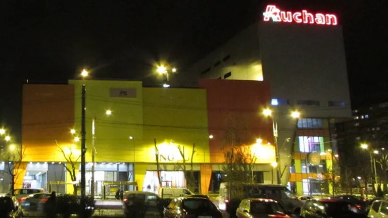 Cum arata hipermarketul Auchan deschis miercuri in Drumul Taberei