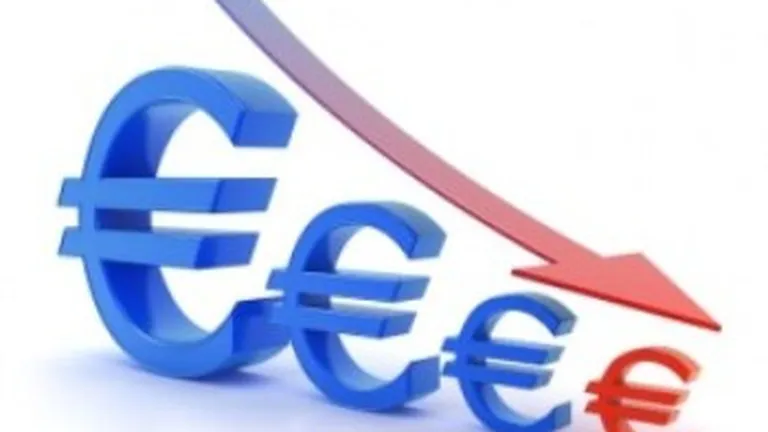 Euro, la cel mai redus nivel din ultimii 11 ani, dupa alegerile din Grecia