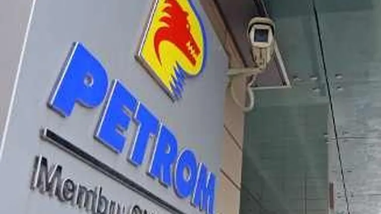 Profitul OMV Petrom a scazut drastic anul trecut. Compania a intrat pe pierderi in ultimul trimestru