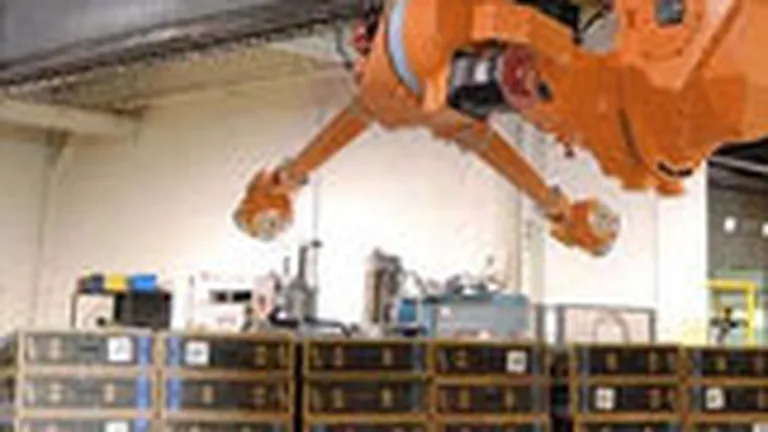 Atentie, lucratori din retailul IT: eMag a angajat un robot (stire de 1 aprilie)