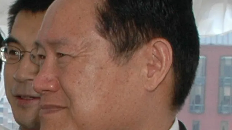 Fost ministru chinez, condamnat la inchisoare pe viata pentru acte de coruptie