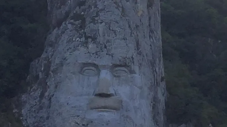 Statuia lui Decebal, in top 5 cele mai spectaculoase din lume: Secretul constructiei de 55 de metri