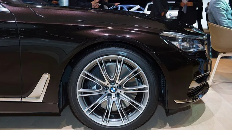 Bridgestone produce anvelope pentru BMW seria 7 si BMW X1