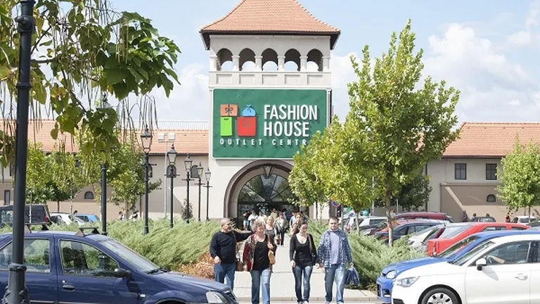Cinci noi chiriași în Fashion House Outlet Centre București