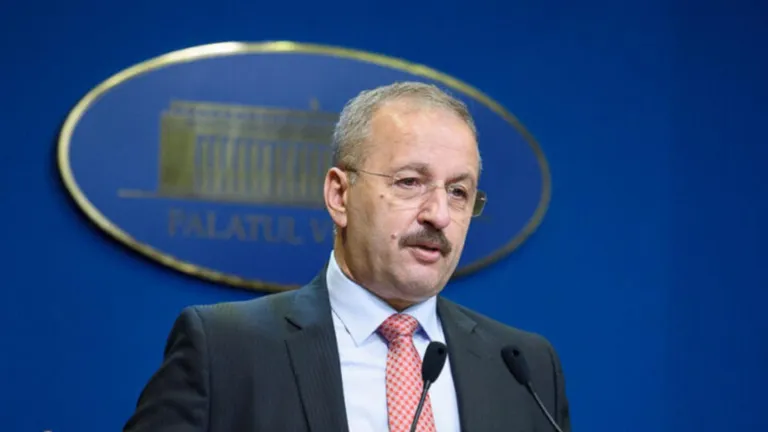 Demisia zilei! Ministrul Apărării, Vasile Dîncu, a demisionat pe fondul „imposibilitații colaborării cu Klaus Iohannis”