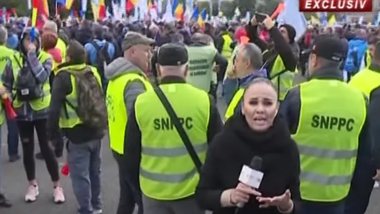 Polițiștii se revoltă, în stradă. Ce salarii primesc, în prezent: „Vrem să fim plătiți ca în UE!