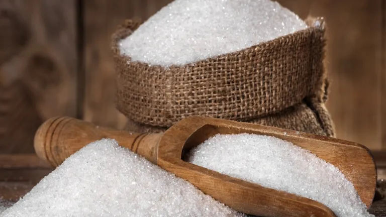 Prețul zahărului a atins un nivel record în UE, forțându-i pe producătorii de dulciuri să ia în considerare închiderea afacerilor
