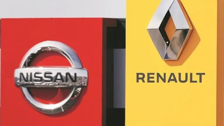 Nissan a îmbunătățit estimările privind profitul operațional anual la 360 miliarde de yeni, dar continuă incertitudinile privind relația cu Renault