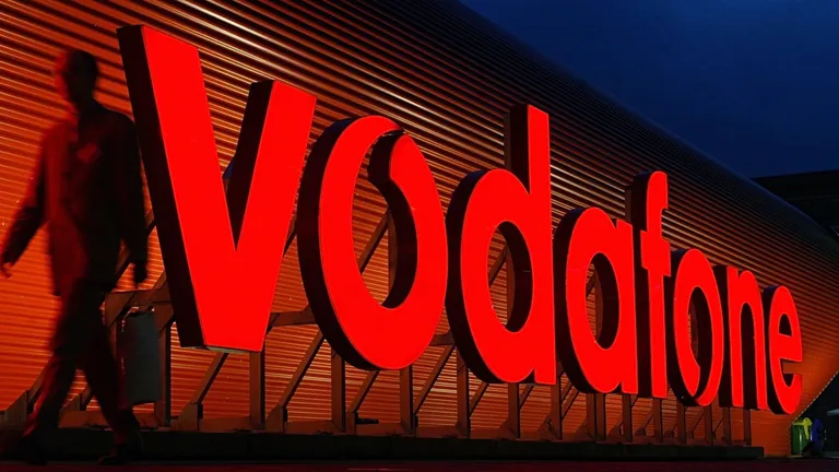 Vodafone a făcut o mutare inteligentă pe piață. RCS RDS ar putea avea de suferit