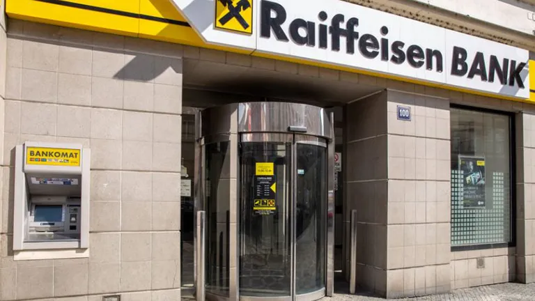Salariile angajaților Raiffeisen Bank România pornesc de la 2.050 de lei și pot ajunge la 16.500 lei