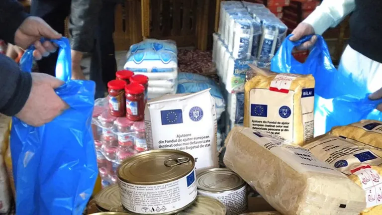 Un nou ajutor de la stat: Aproape 1,2 milioane de români au primit alimente și 360.000 de preşcolari au primit ajutorul de 500 de lei pentru rechizite şi îmbrăcăminte
