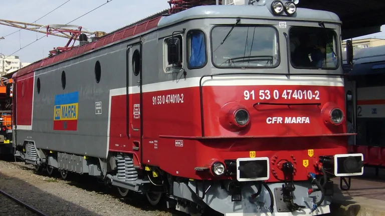 CFR a semnat contracte de peste 142 de milioane de euro pentru reabilitarea prin PNRR a 140 de kilometri de cale ferată