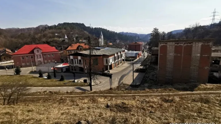 Orașul din România care a falimentat. Oamenii trăiesc cu 140 de lei pe lună într-un decor de nedescris