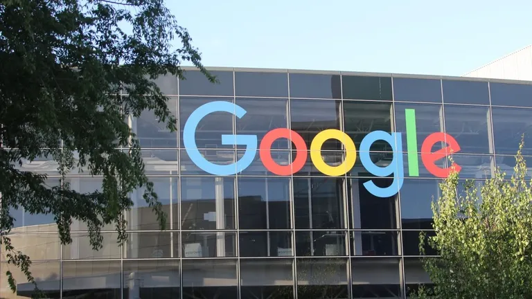 Google ia măsuri împotriva angajaţilor. Ce le pregătește celor care lucrează în sistem hibrid