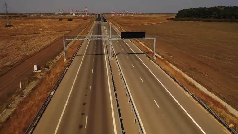 VIDEO.  UMB va deschide doar 9,5 kilometri din lotul 2 pentru cea mai așteptată autostradă din România