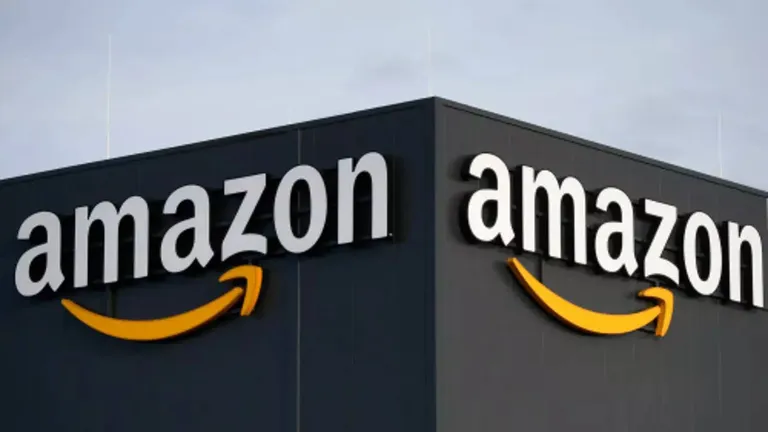 Amazon oferă transport gratuit pentru comenzile din România. Care este valoarea minimă pe care trebuie să o achiți