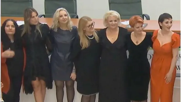 S-au oferit premiile la gala Green Woman.12 femei de succes din România au fost premiate
