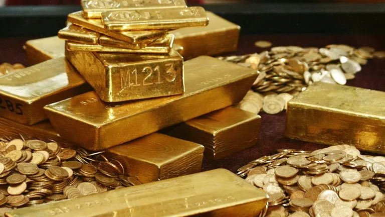 Estimare UBS: Preţurile aurului ar putea închide anul cu până la 10% peste nivelurile actuale