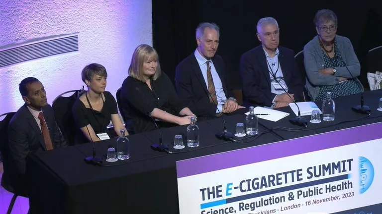 Noi strategii pentru reducerea riscurilor asociate fumatului, dezbătute în cadrul conferinței internaționale  E-Cigarette Summit de la Londra