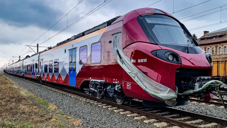 16 noi locomotive electrice ajung la CFR. Alstom primește contractul de 760 milioane lei