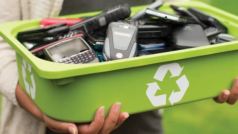 Câte kg de aur și de argint s-au obținut dintr-un milion de telefoane mobile reciclate: Bateriile au potenţialul de a fi periculoase pentru mediu