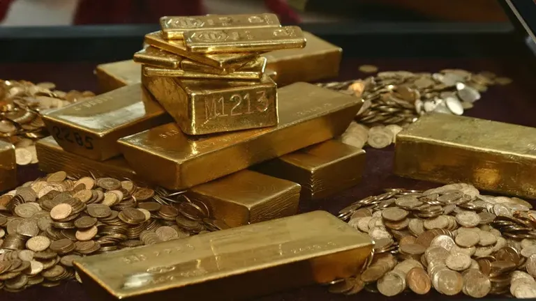 Prețul aurului a crescut din nou luni. Record absolut în istoria BNR