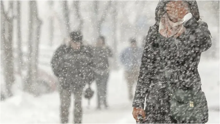 Când apar primele ninsori în România. Meteorologii Accuweather au anunțat orașul în care va cădea prima zăpadă