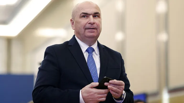 Ilie Bolojan: Suntem practic într-o criză bugetară, pentru că România cheltuie mai mult decât îşi permite, de mulţi ani. Putem ajunge în situaţia să creştem taxe şi impozite