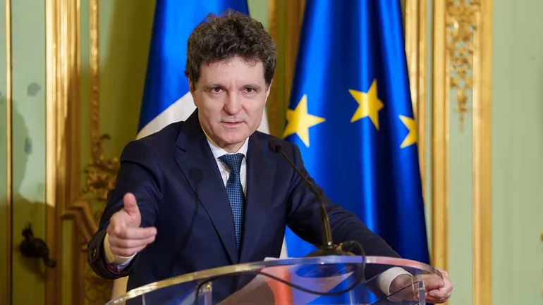 Surse: Nicuşor Dan ține noi consultări informale cu liderii fostei coaliţii, înainte de nominalizarea premierului